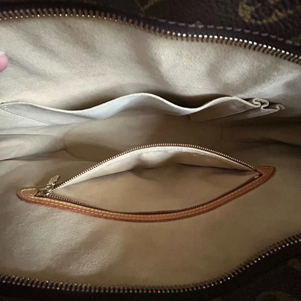 Louis Vuitton vintage shoulder bag - Picture 13 of 16